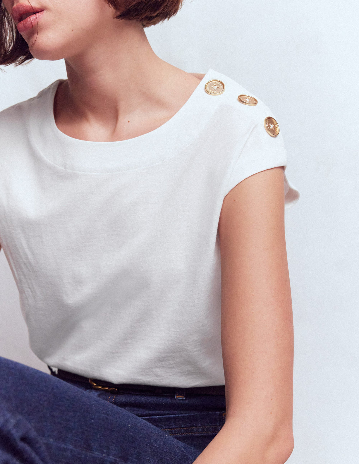 Button Detail T-Shirt-White - Image 4