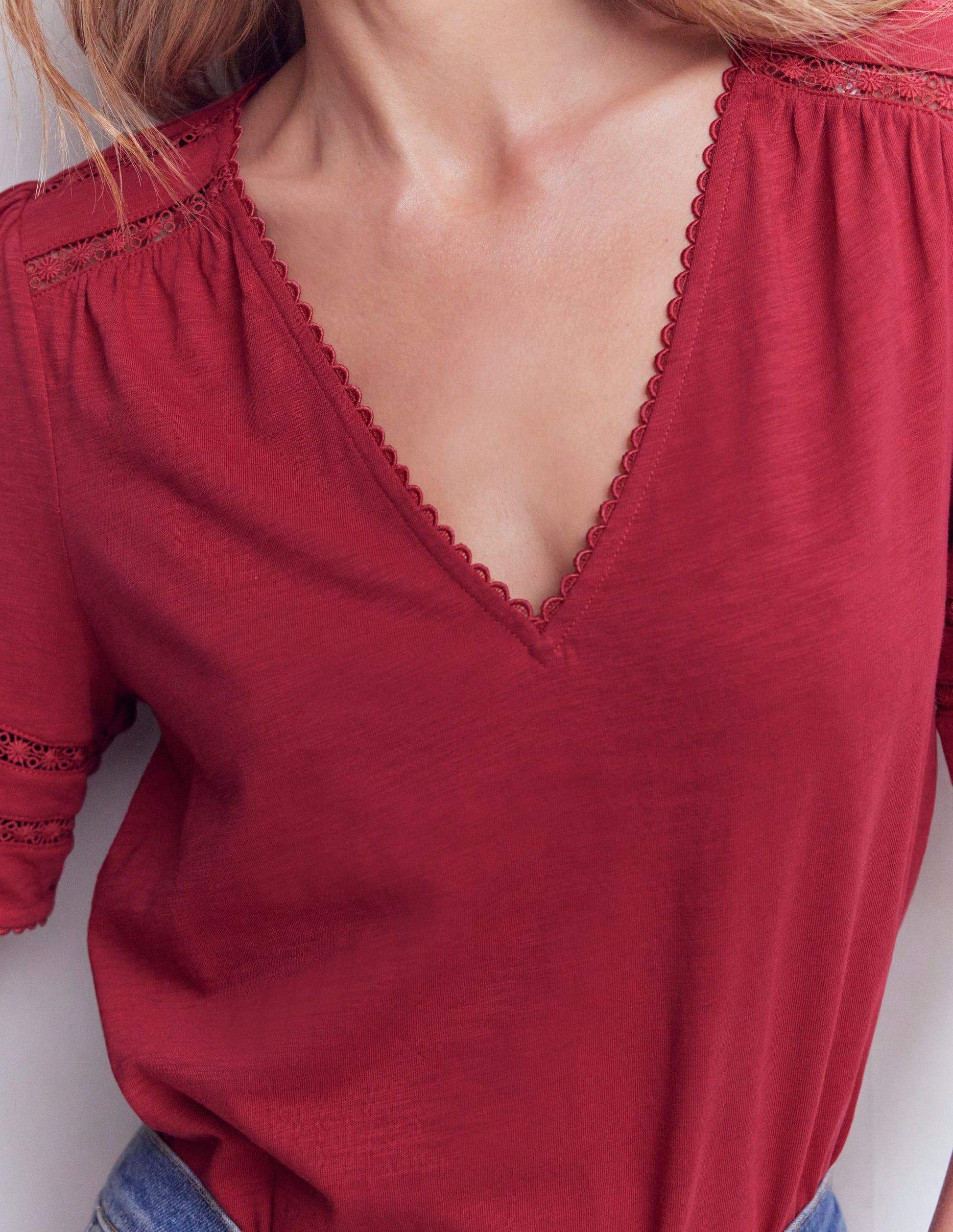 Poppy Trim V Neck T-Shirt-Terracotta Red-2