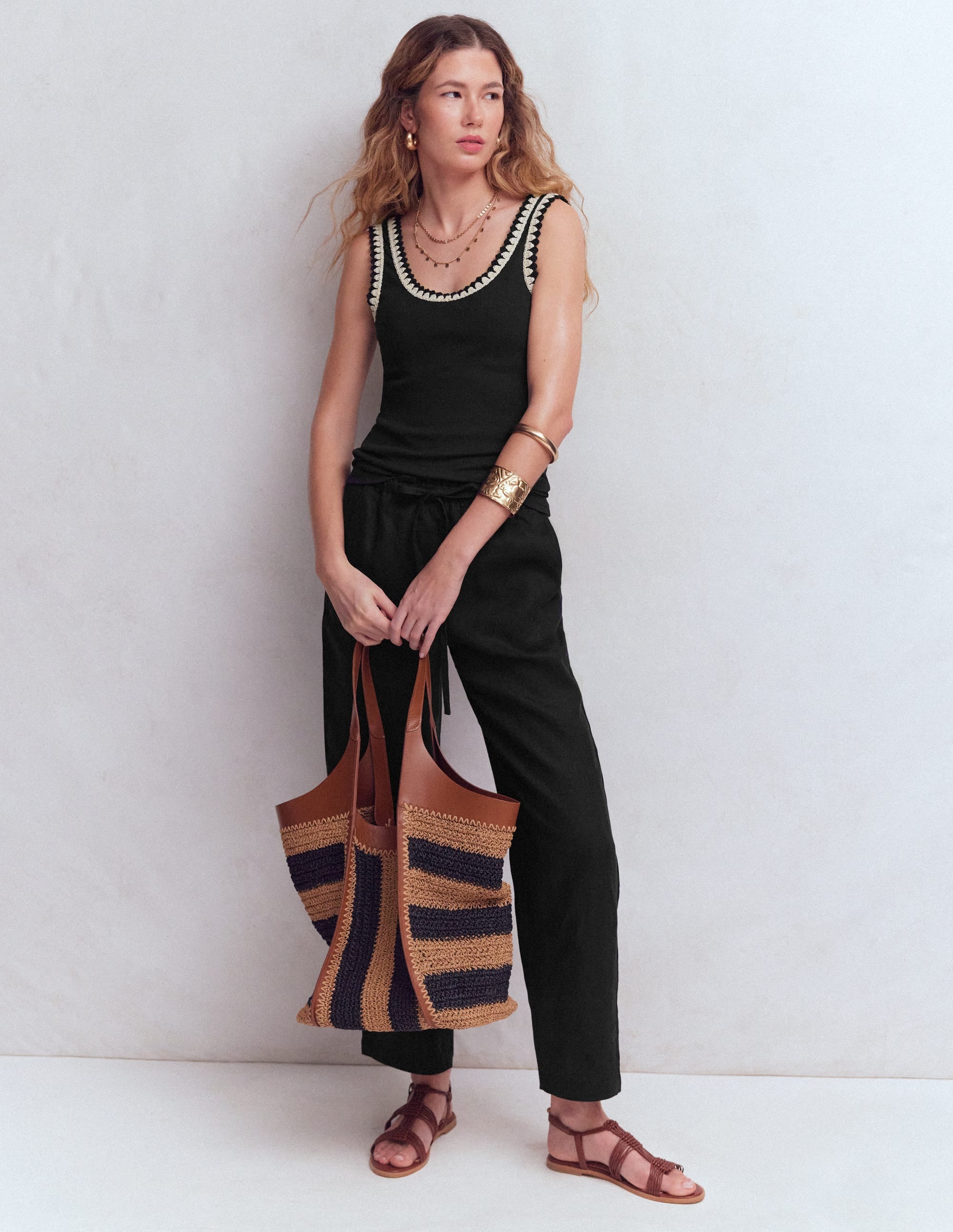 Maddie Trim Detail Vest-Black - Image 5