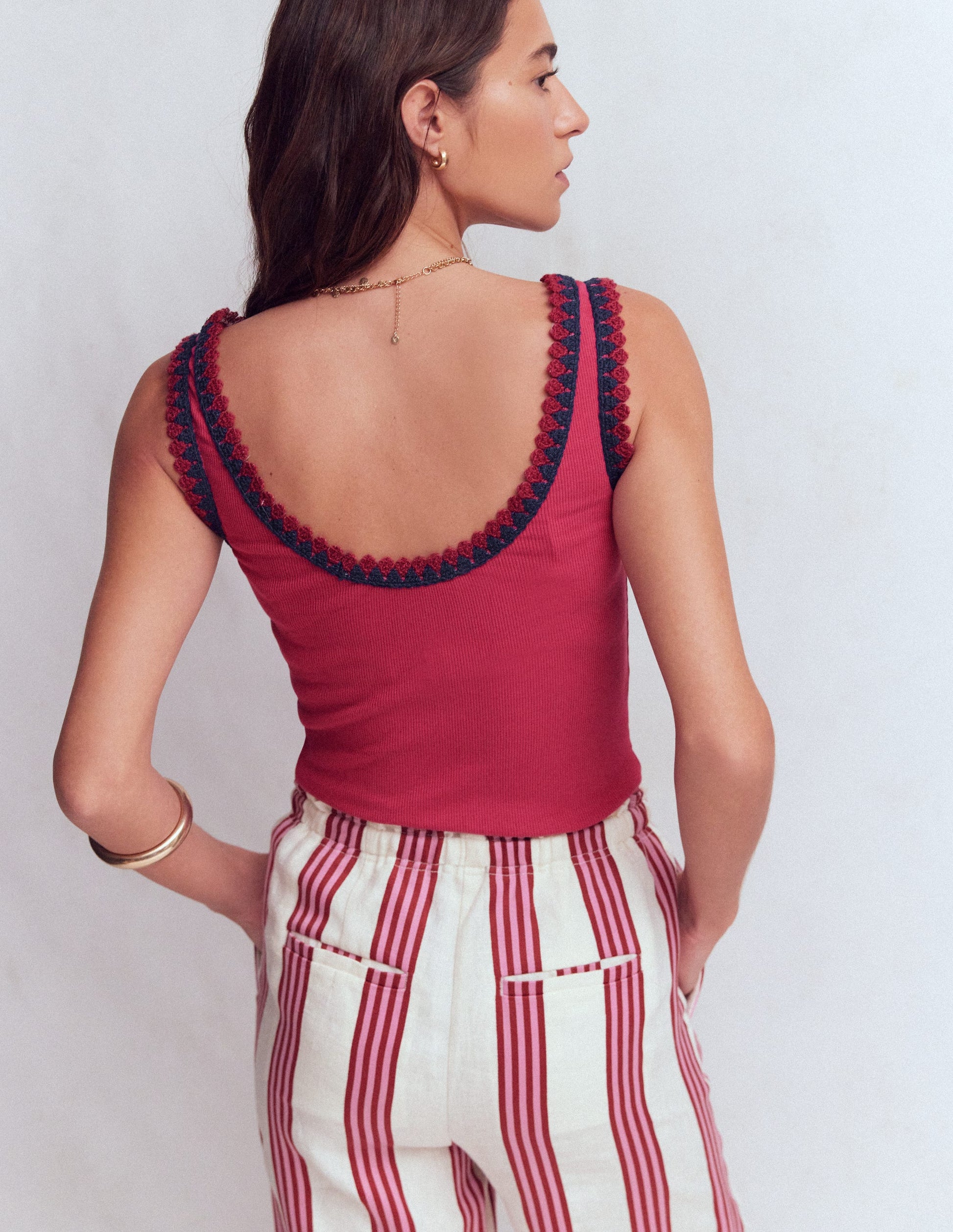 Maddie Trim Detail Vest-Terracotta Red-3