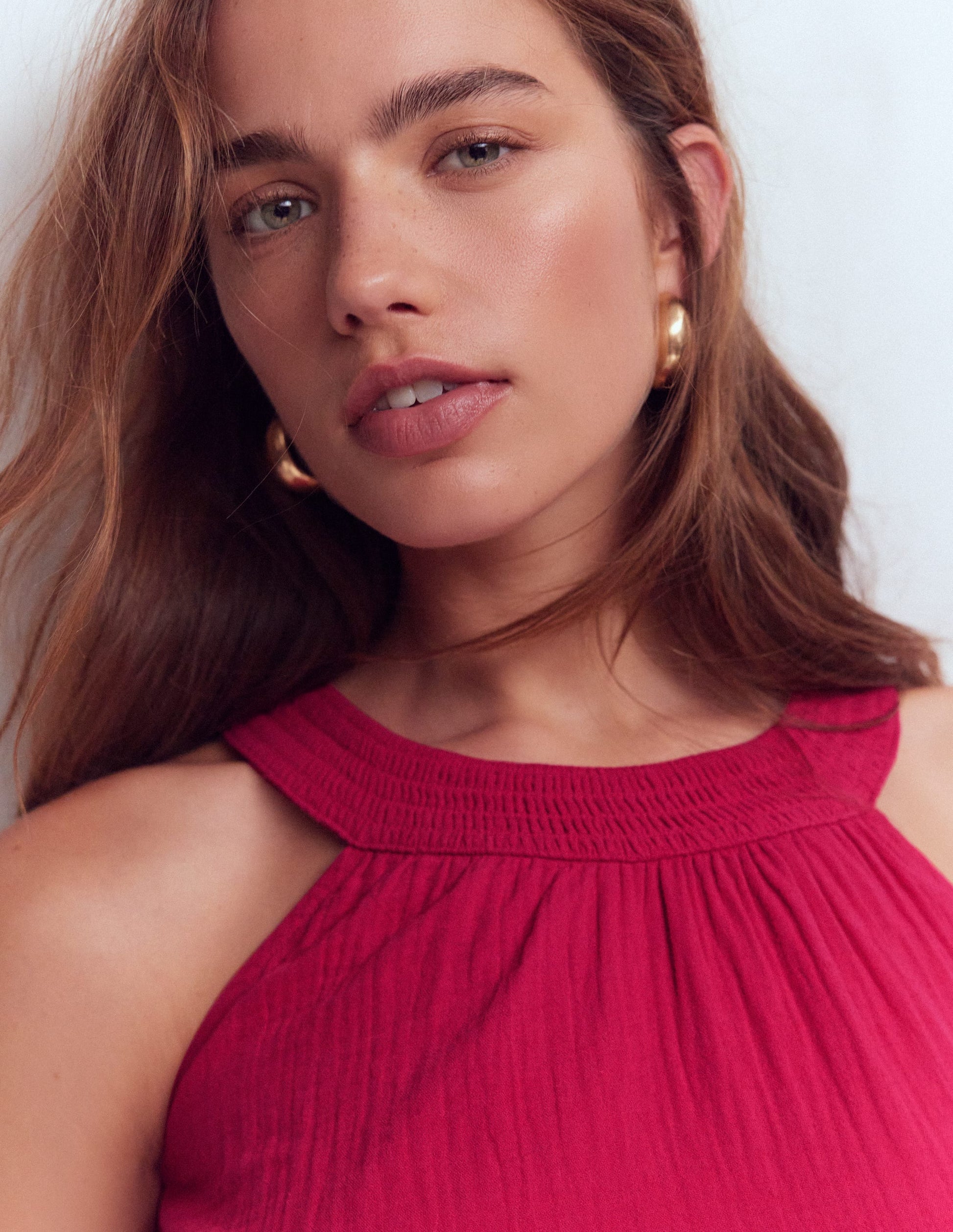 Halter-Neck Double Cloth Top-Pomegranate-2