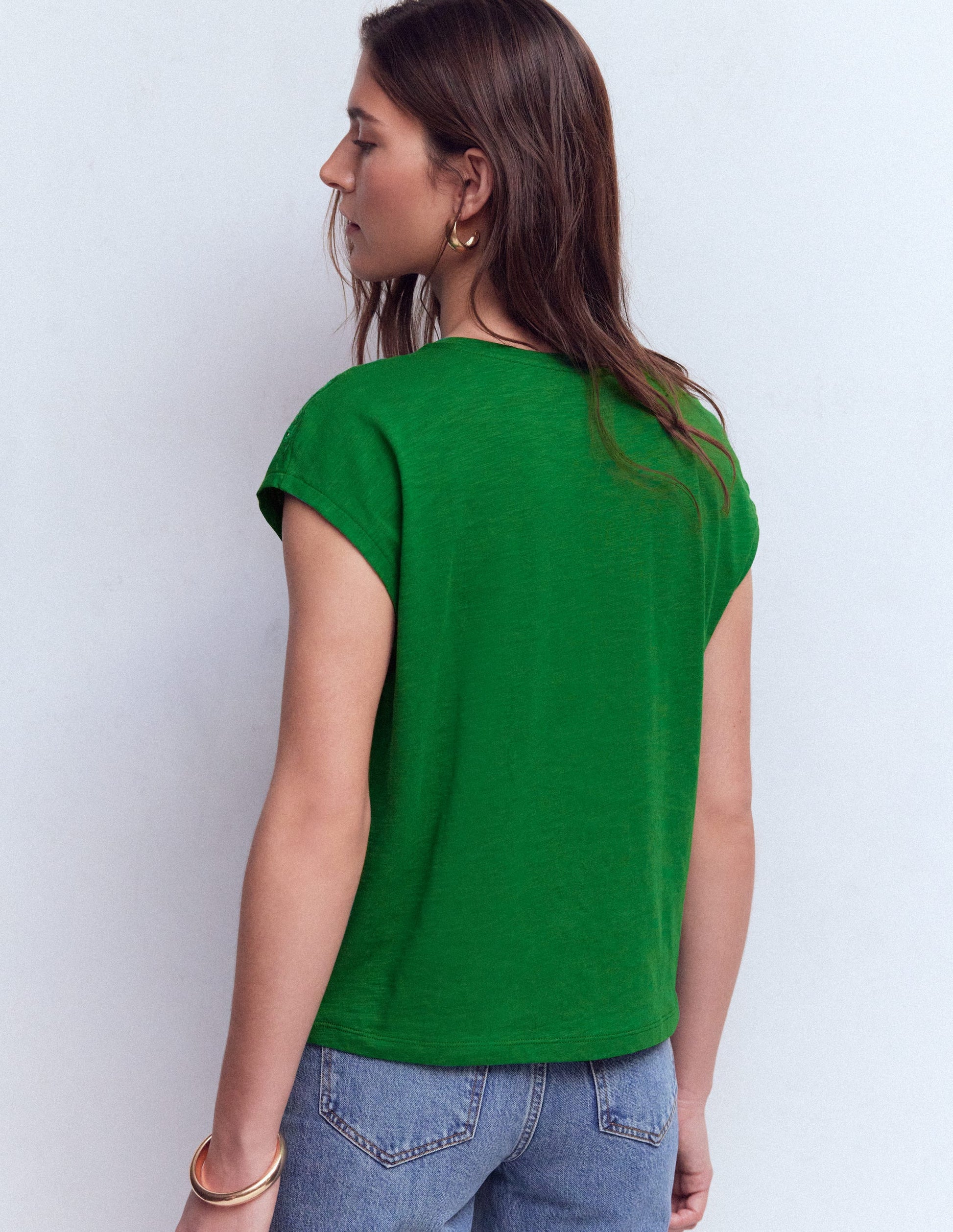 Willow Broderie T-Shirt-Fresh Green-3