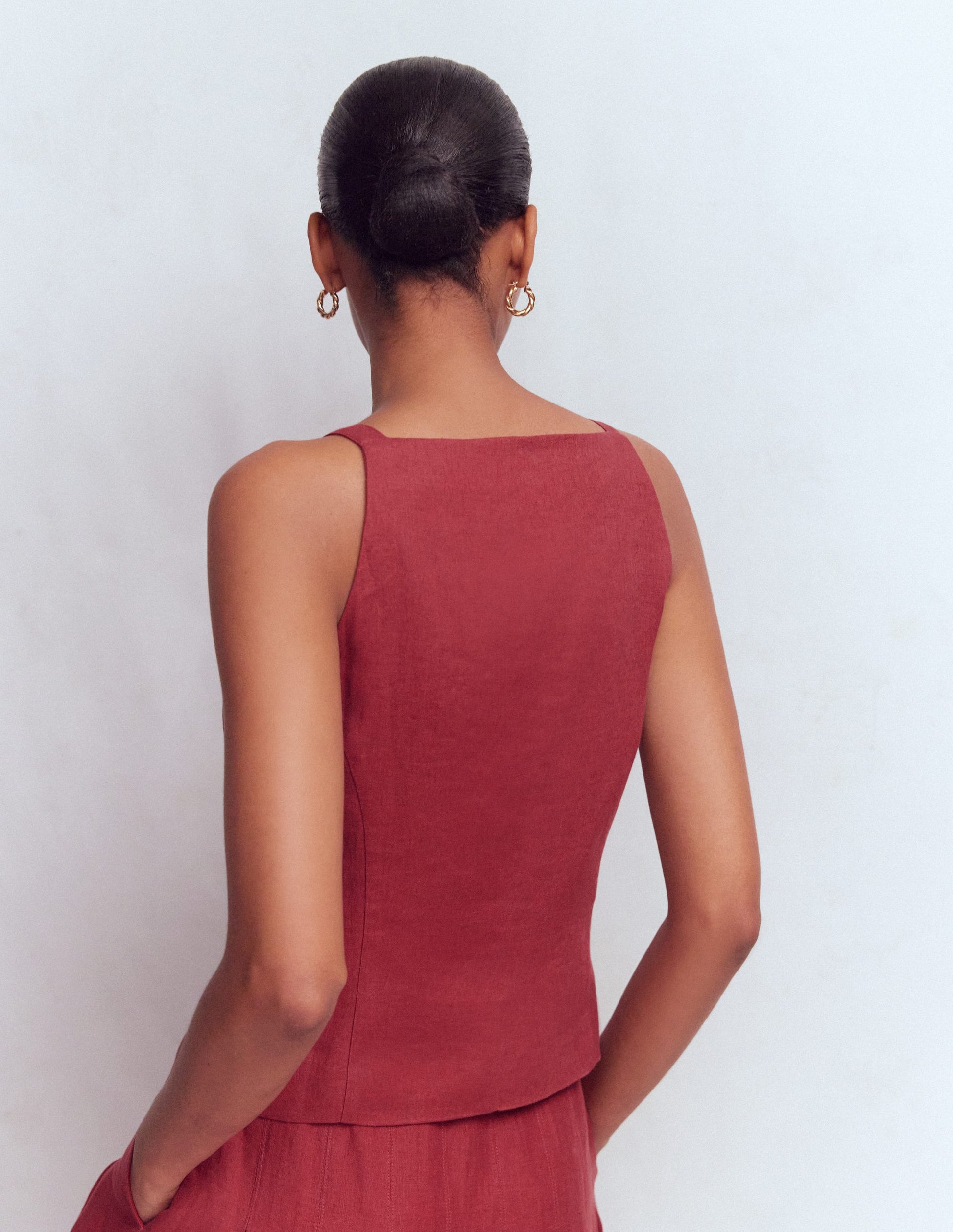 Square Neck Linen Waistcoat-Rich Chestnut-3