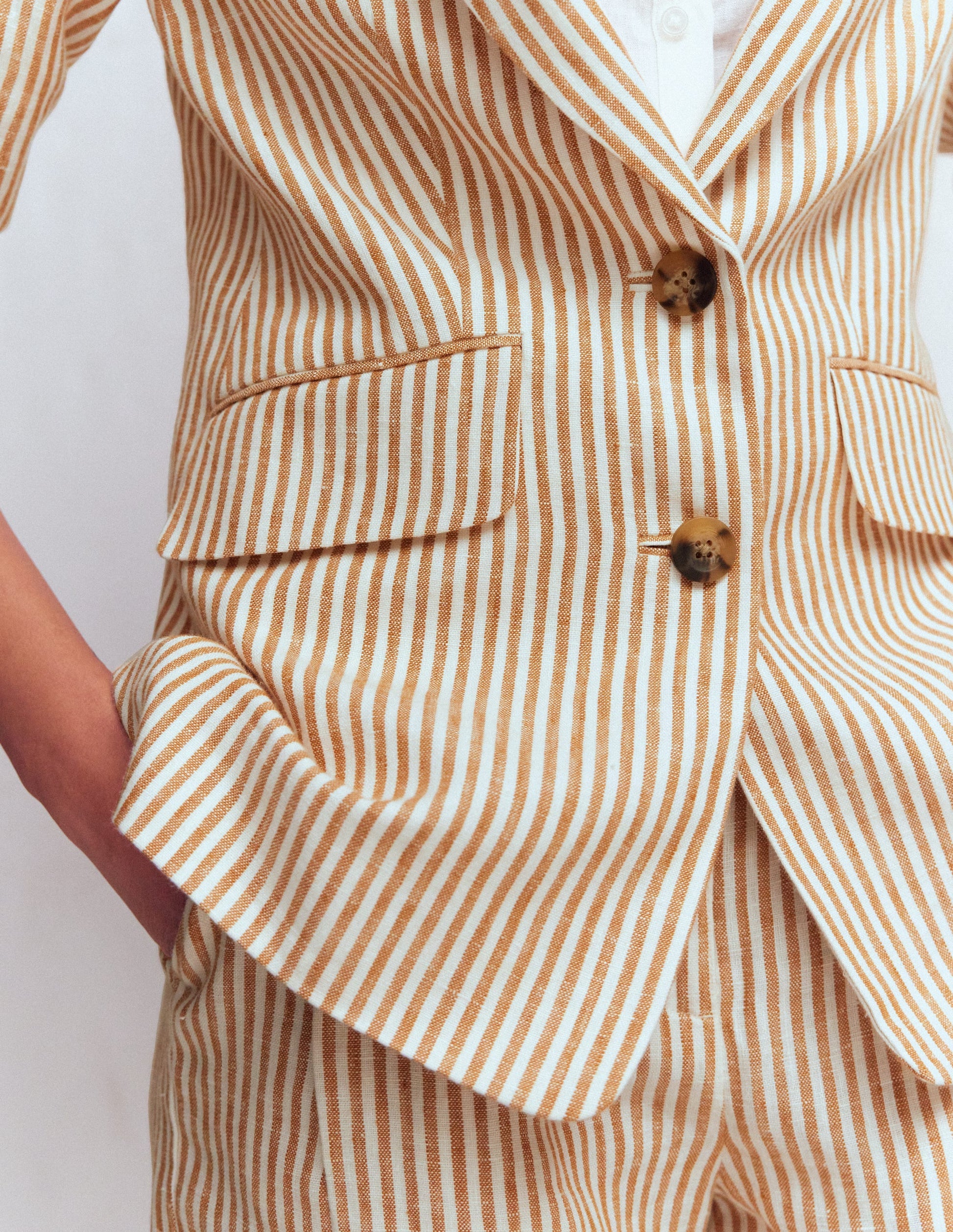 Stamford Linen Blazer-Neutral Stripe-2