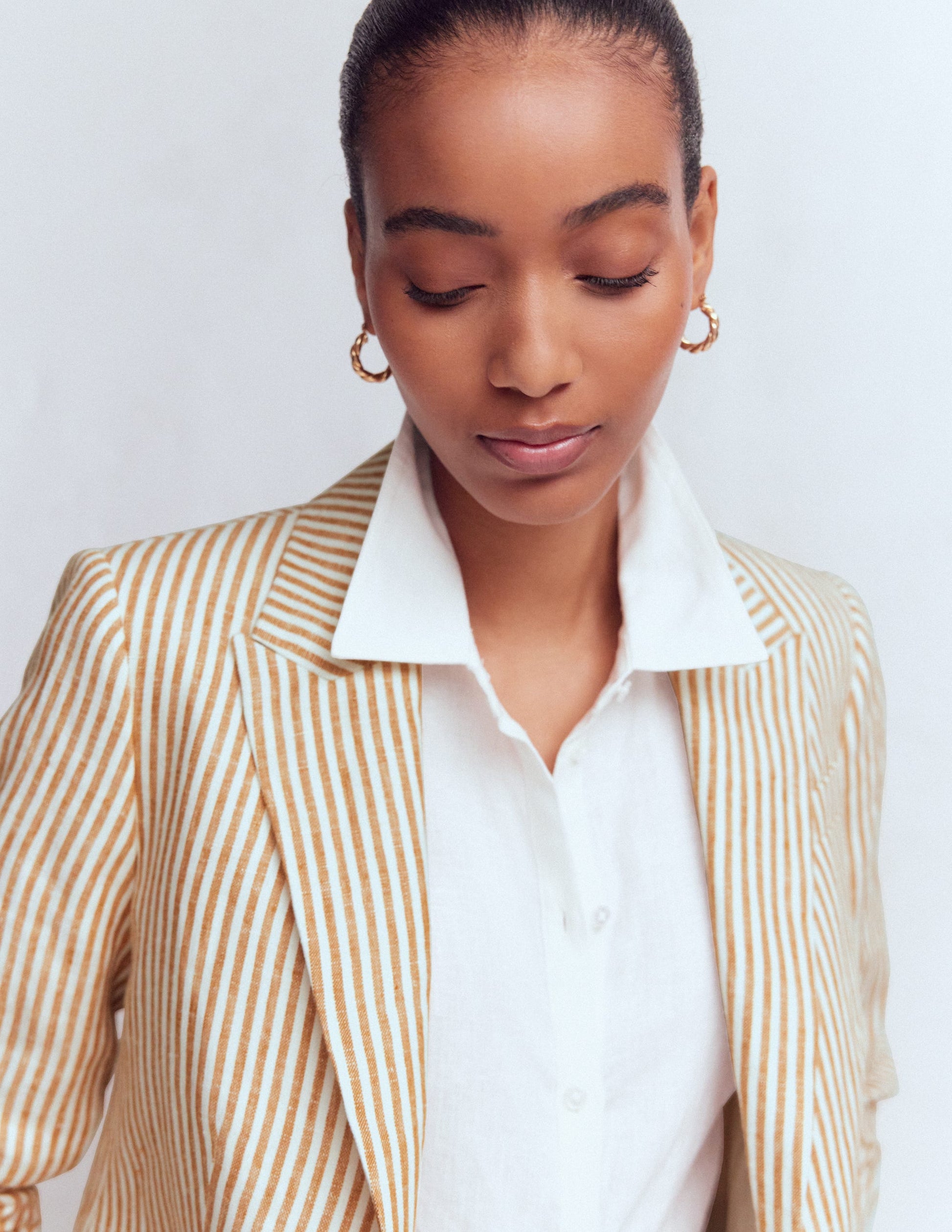 Stamford Linen Blazer-Neutral Stripe-4