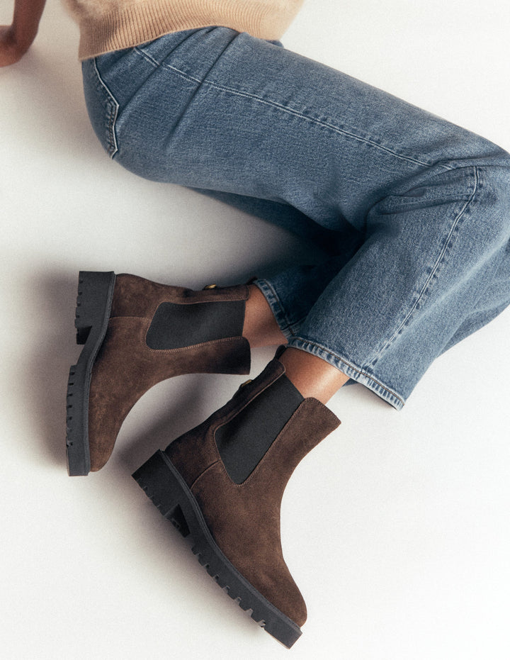 Jessie Chunky Chelsea Boots-Chocolate