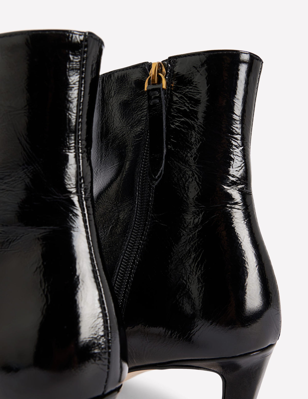 Chisel Toe Ankle Boots-Black-4