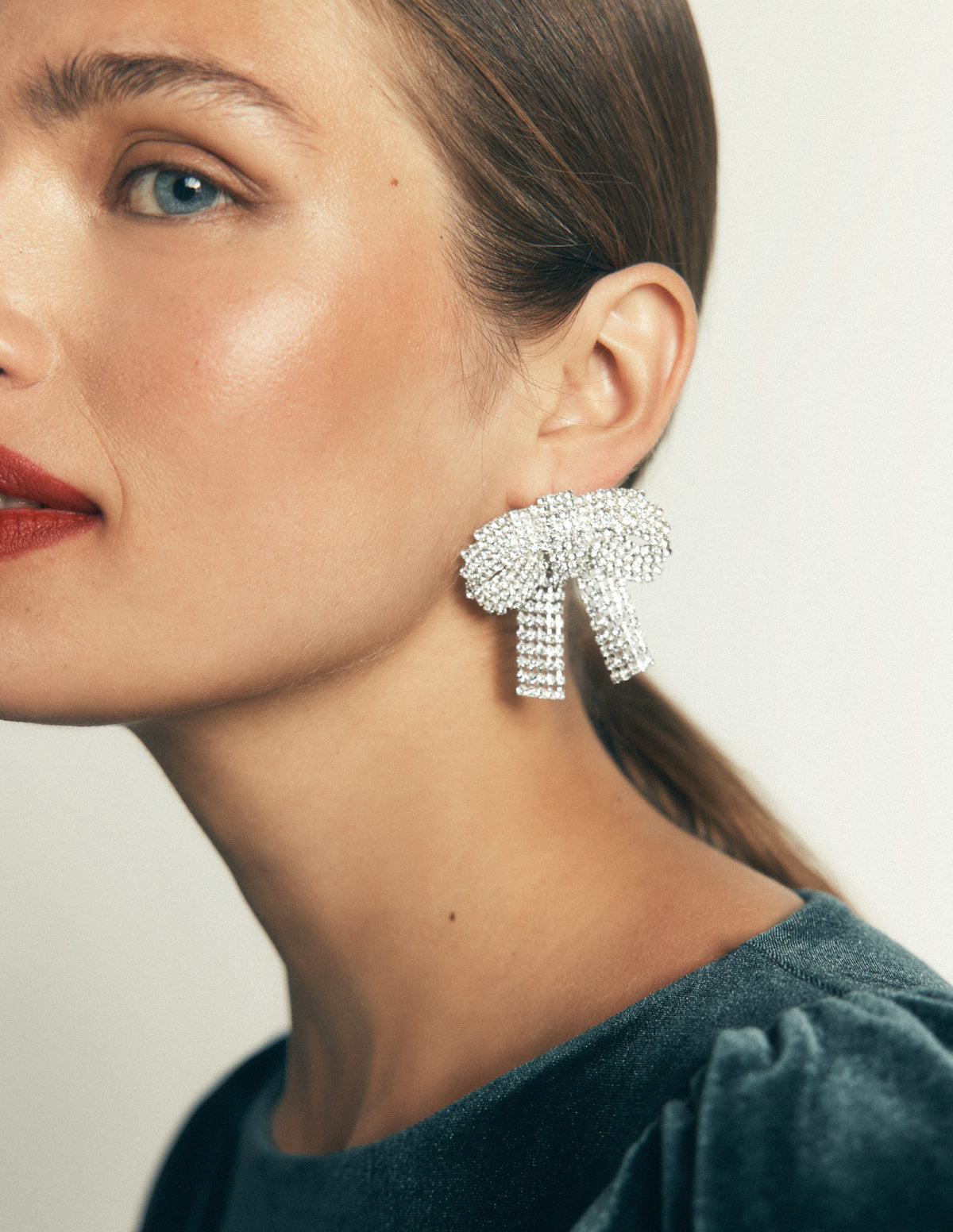 Jewel Bow Earrings-Clear-2