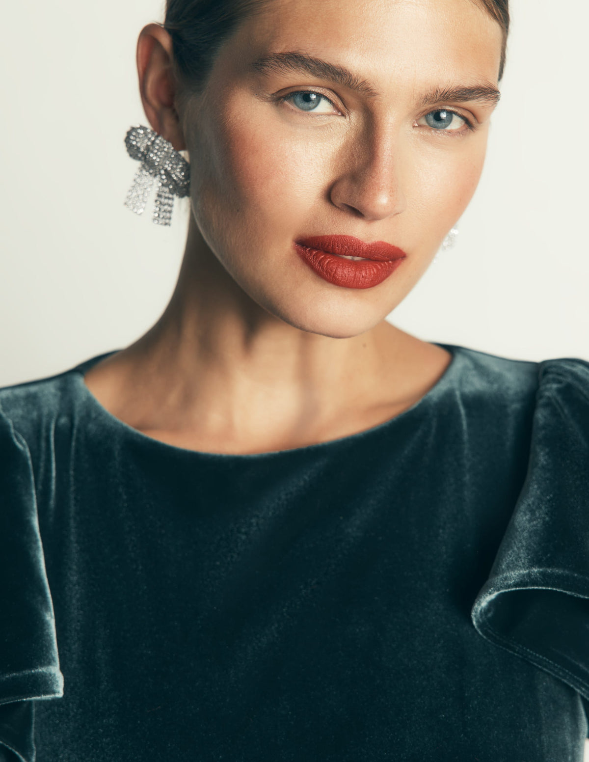 Jewel Bow Earrings-Clear-3