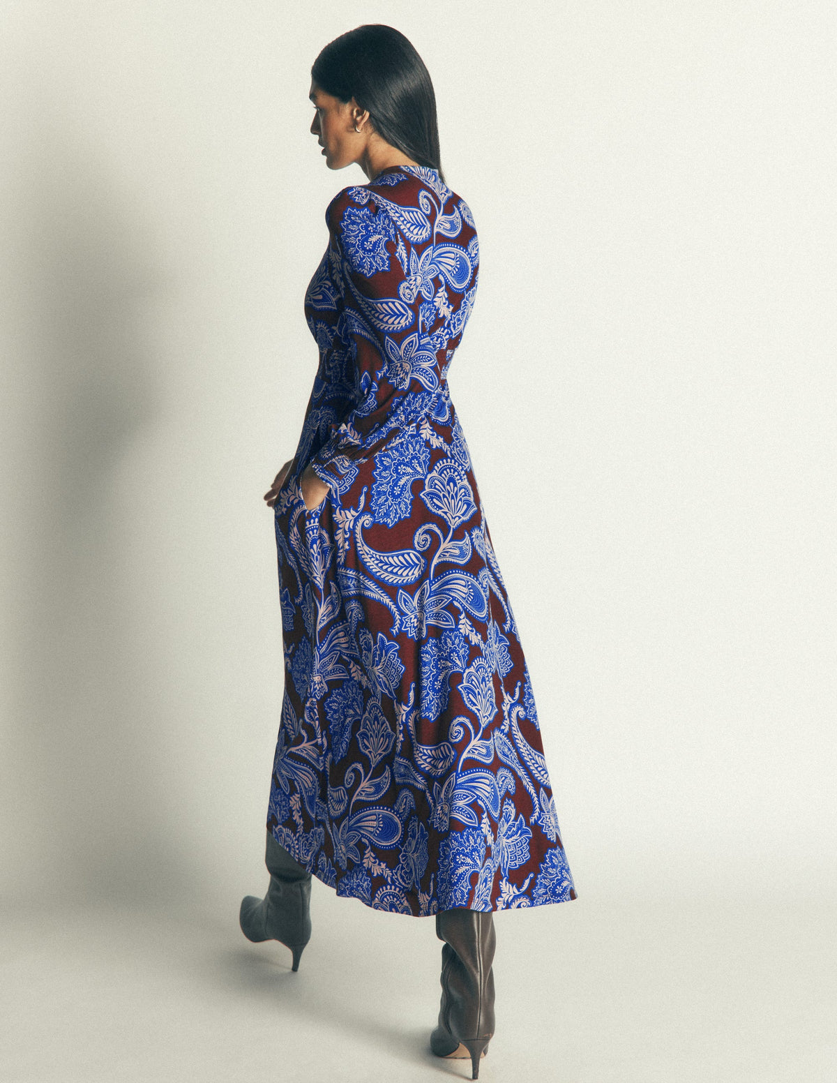 Georgia Jersey Midi Dress-Raw Umber, Paisley Bouquet - Image 5