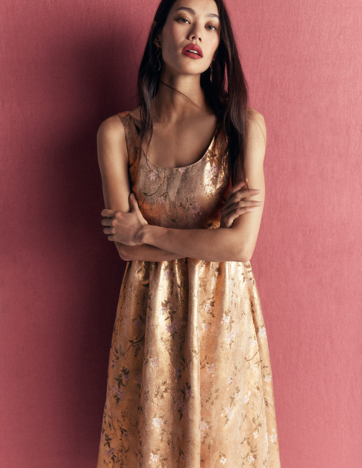Scoop Neck Fit and Flare Dress-Gold Jacquard - Image 7