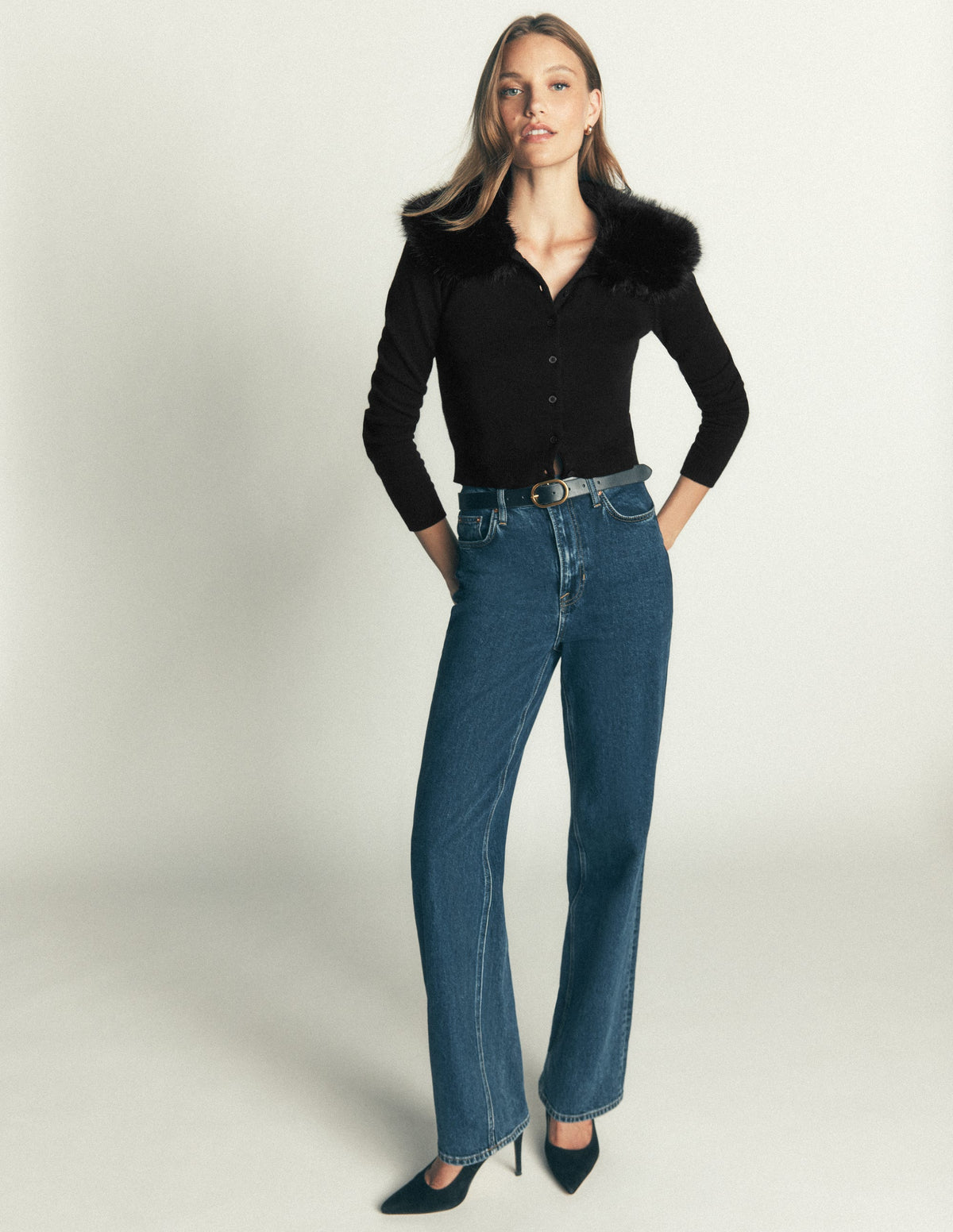 Fur Collar Cropped Cardigan-Black-4