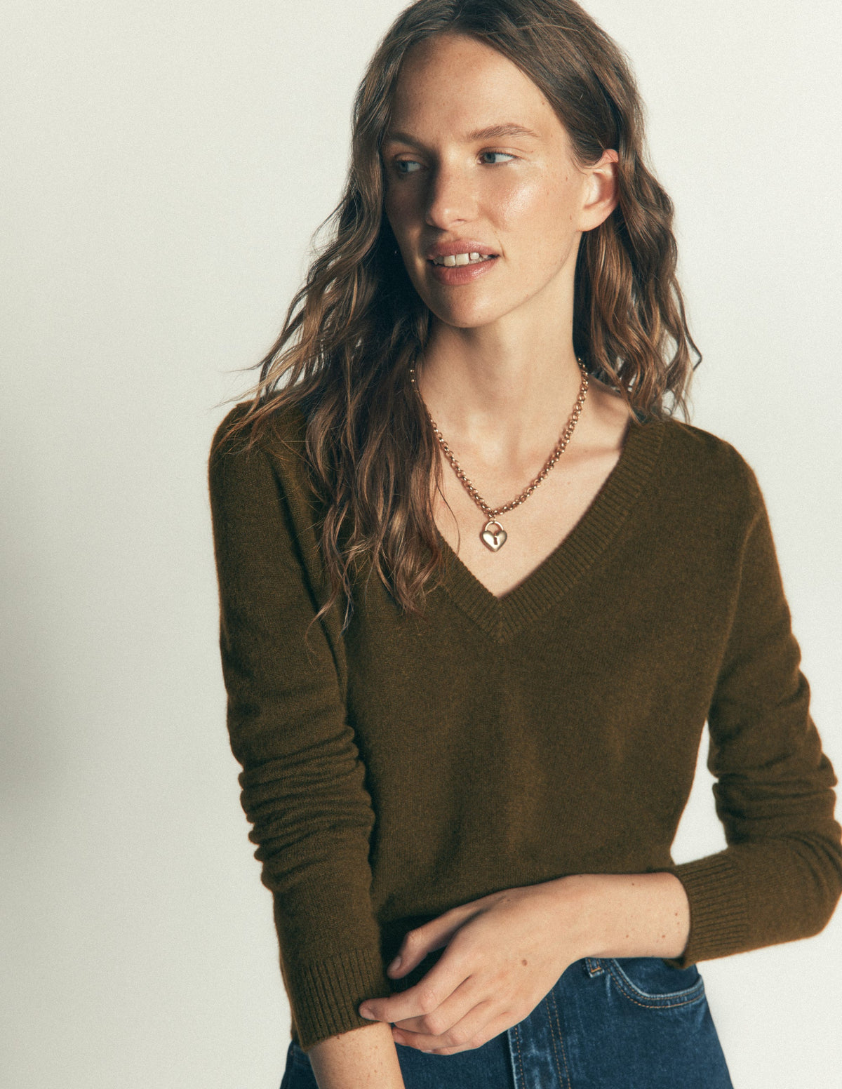 Elsie Cashmere V Neck Jumper-Hunter Green-5