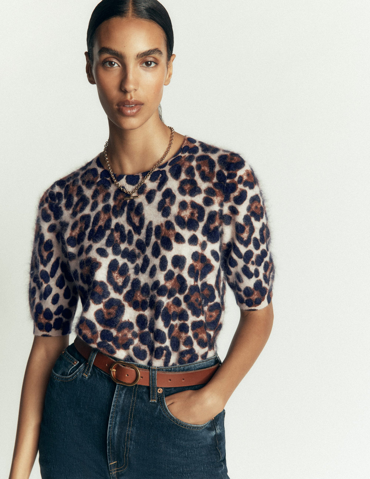 Kat Brushed Cashmere T-shirt-Camel, Leopard - Image 4