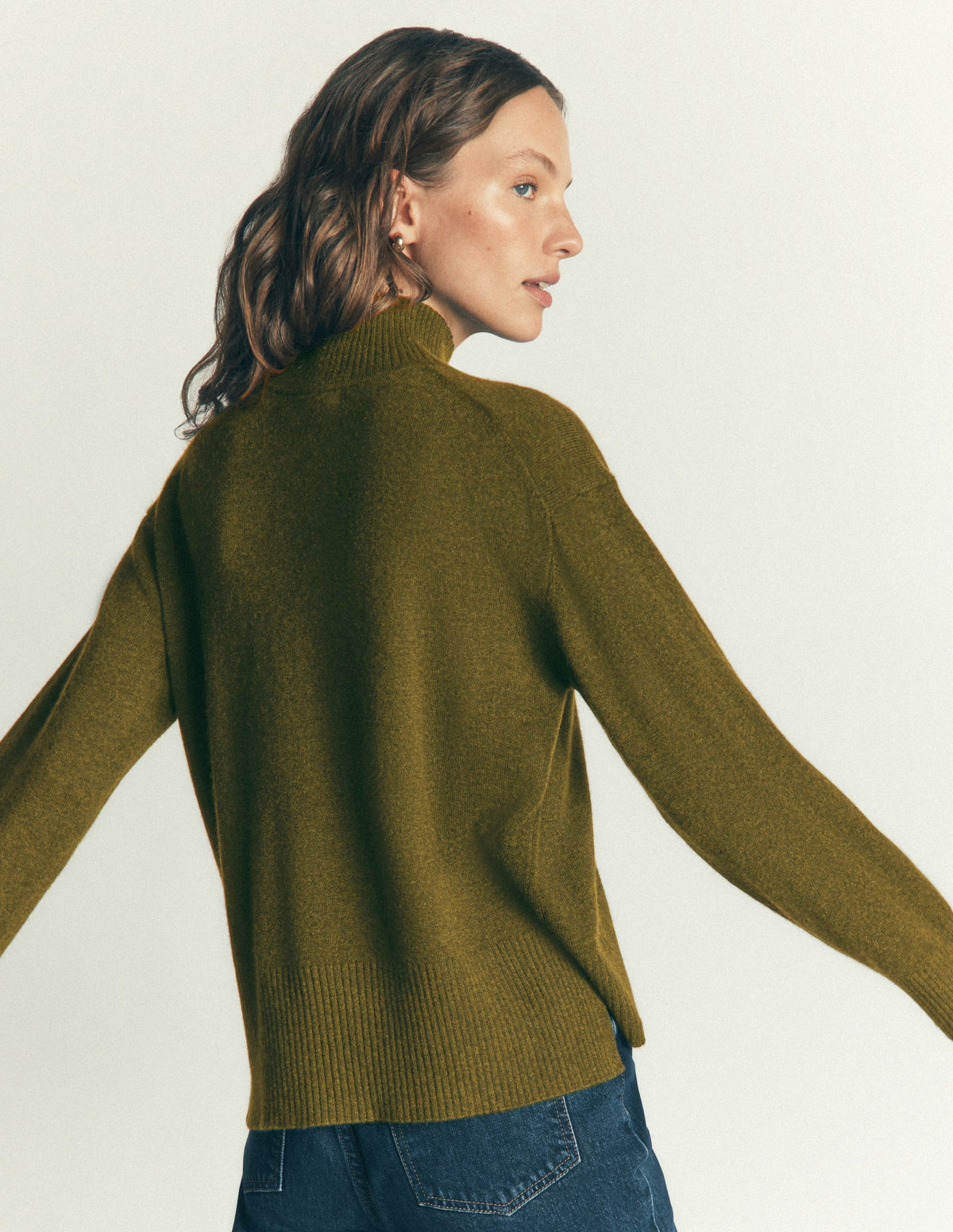Marta Longline Merino Jumper-Ochre Green - Image 4