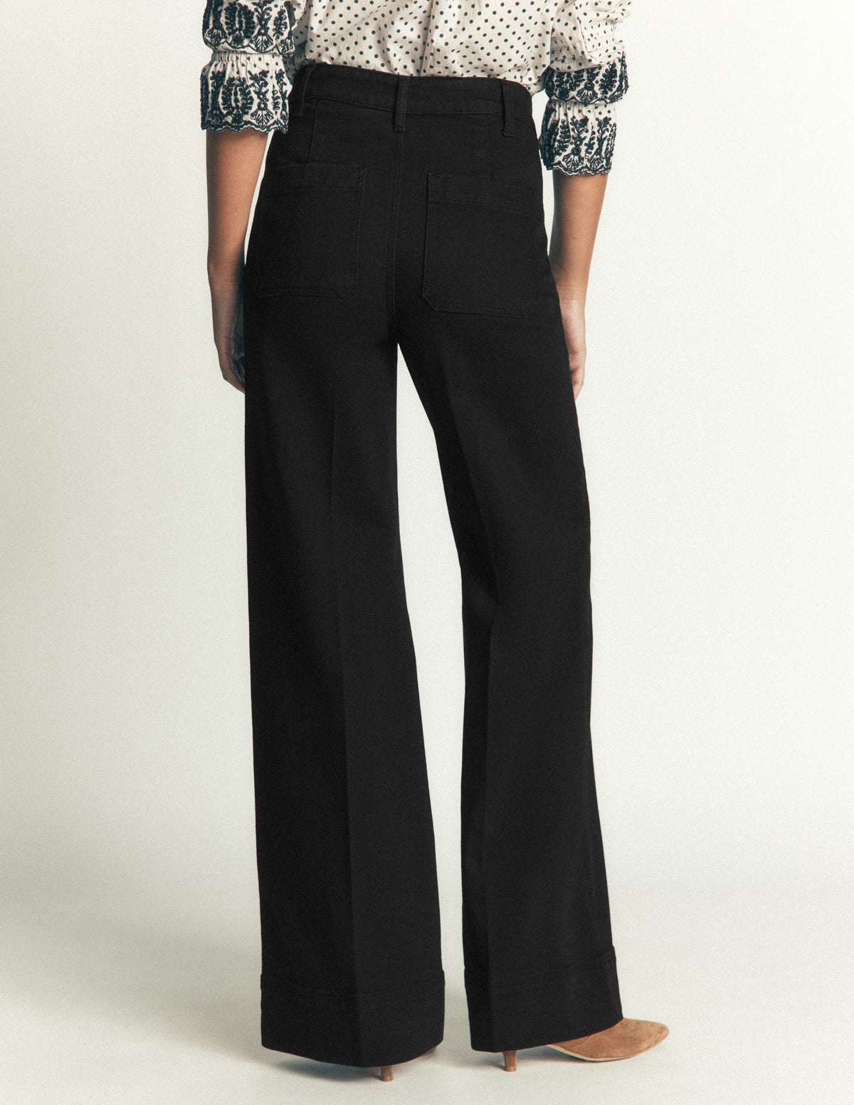 Patch Pocket Flare Jeans-Black-3
