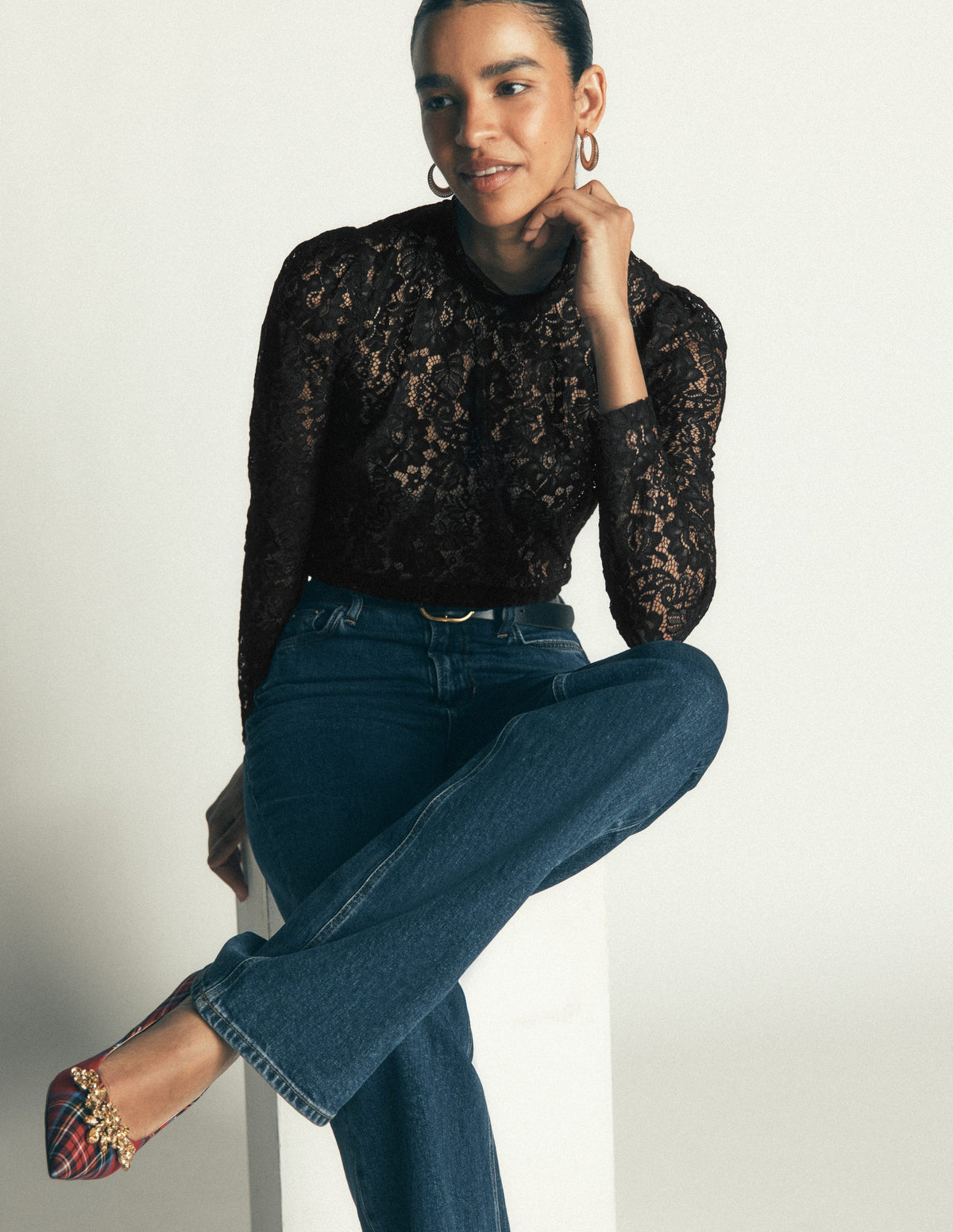 Lace Detail Top-Black - Image 1