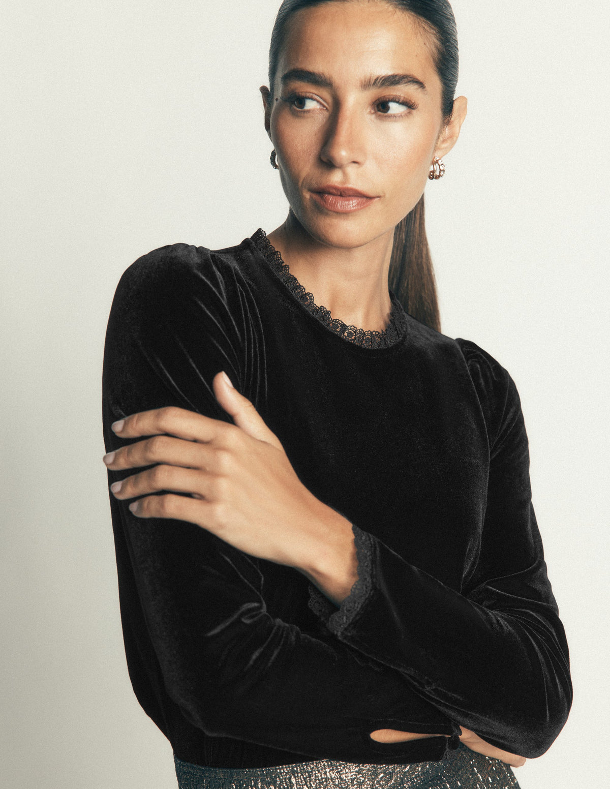 Lace Trim Velvet Top-Black - Image 2