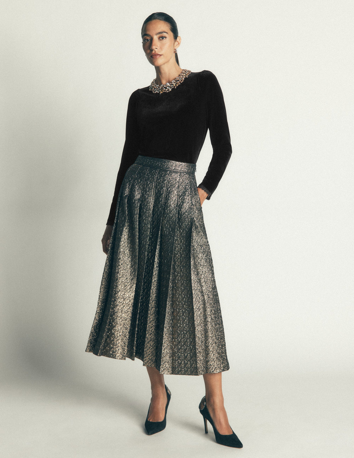 Lace Trim Velvet Top-Black - Image 4
