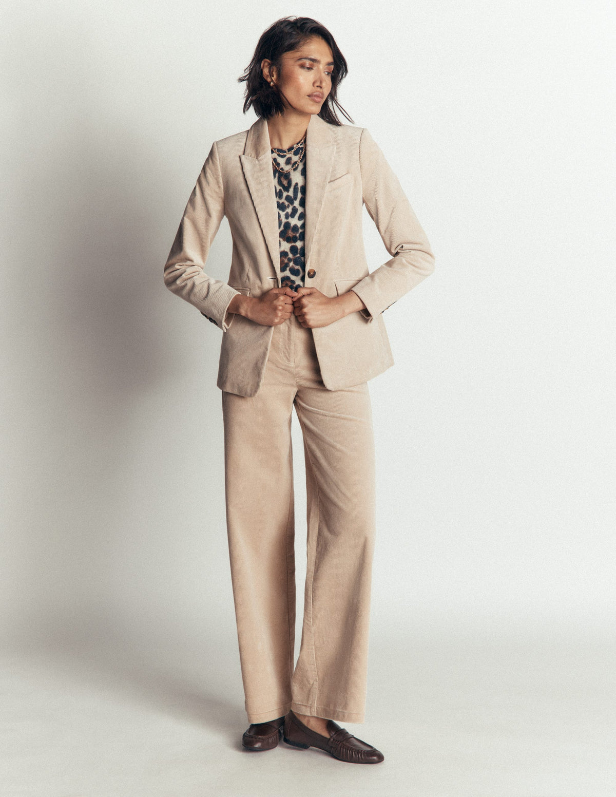 Stamford Cord Blazer-Latte-8