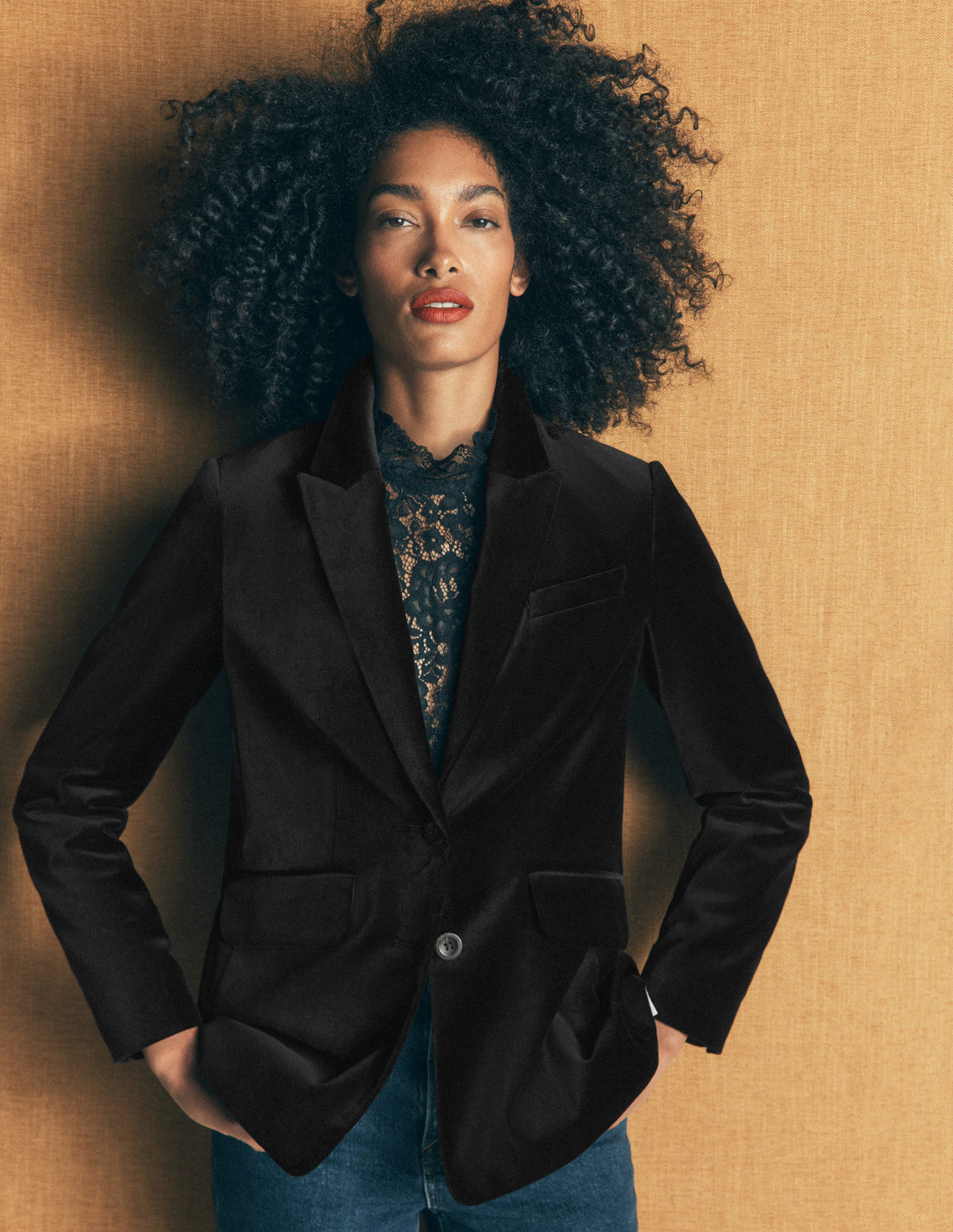 Stamford Velvet Blazer-Black - Image 5