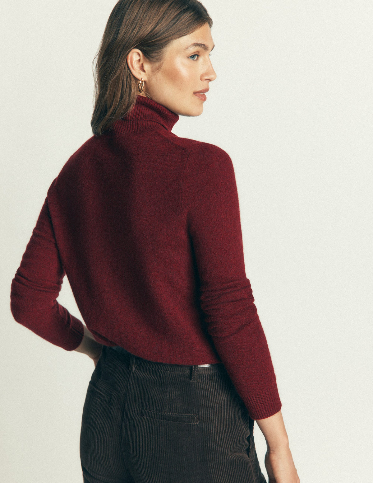 Elsie Cashmere Roll Neck-Deep Burgundy-3