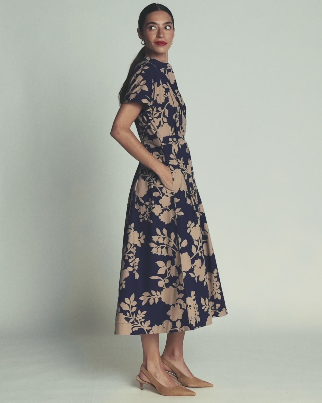 Grown On Sleeve Midi Dress